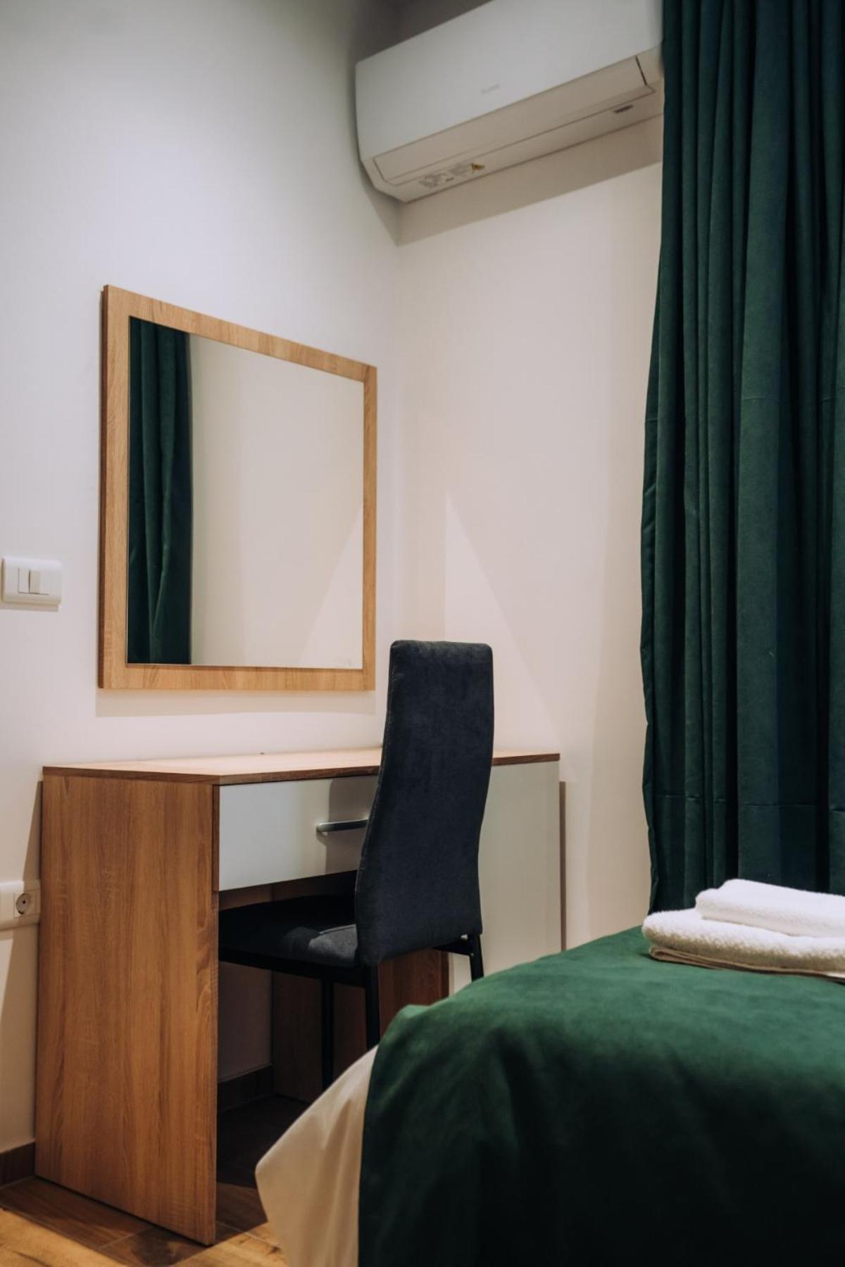 Darki Apartments 3 - Very Central Stay With Free Parking أوهغيد المظهر الخارجي الصورة