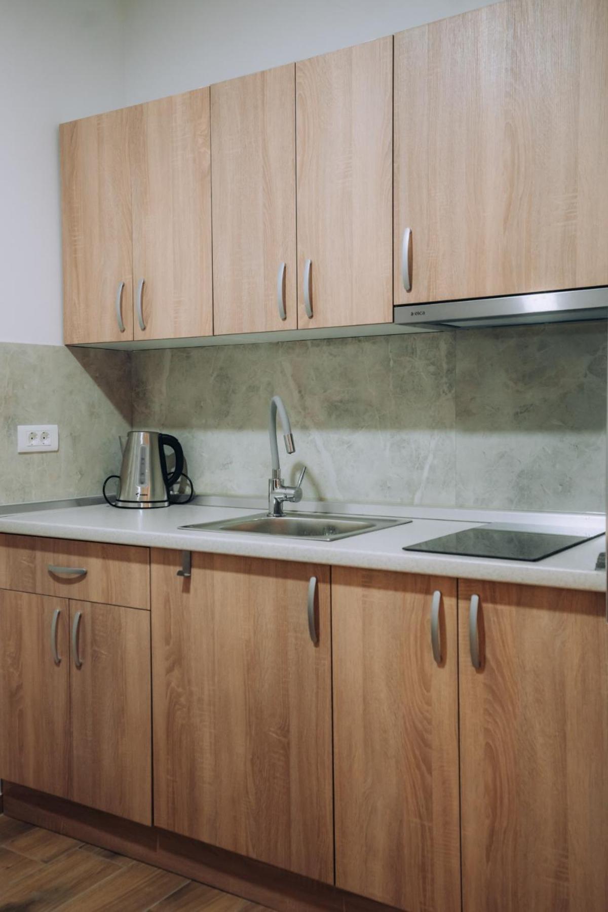Darki Apartments 3 - Very Central Stay With Free Parking أوهغيد المظهر الخارجي الصورة