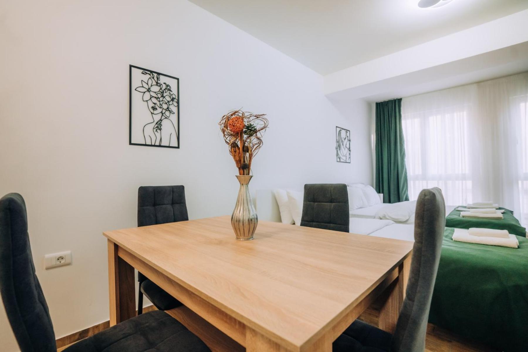 Darki Apartments 3 - Very Central Stay With Free Parking أوهغيد المظهر الخارجي الصورة