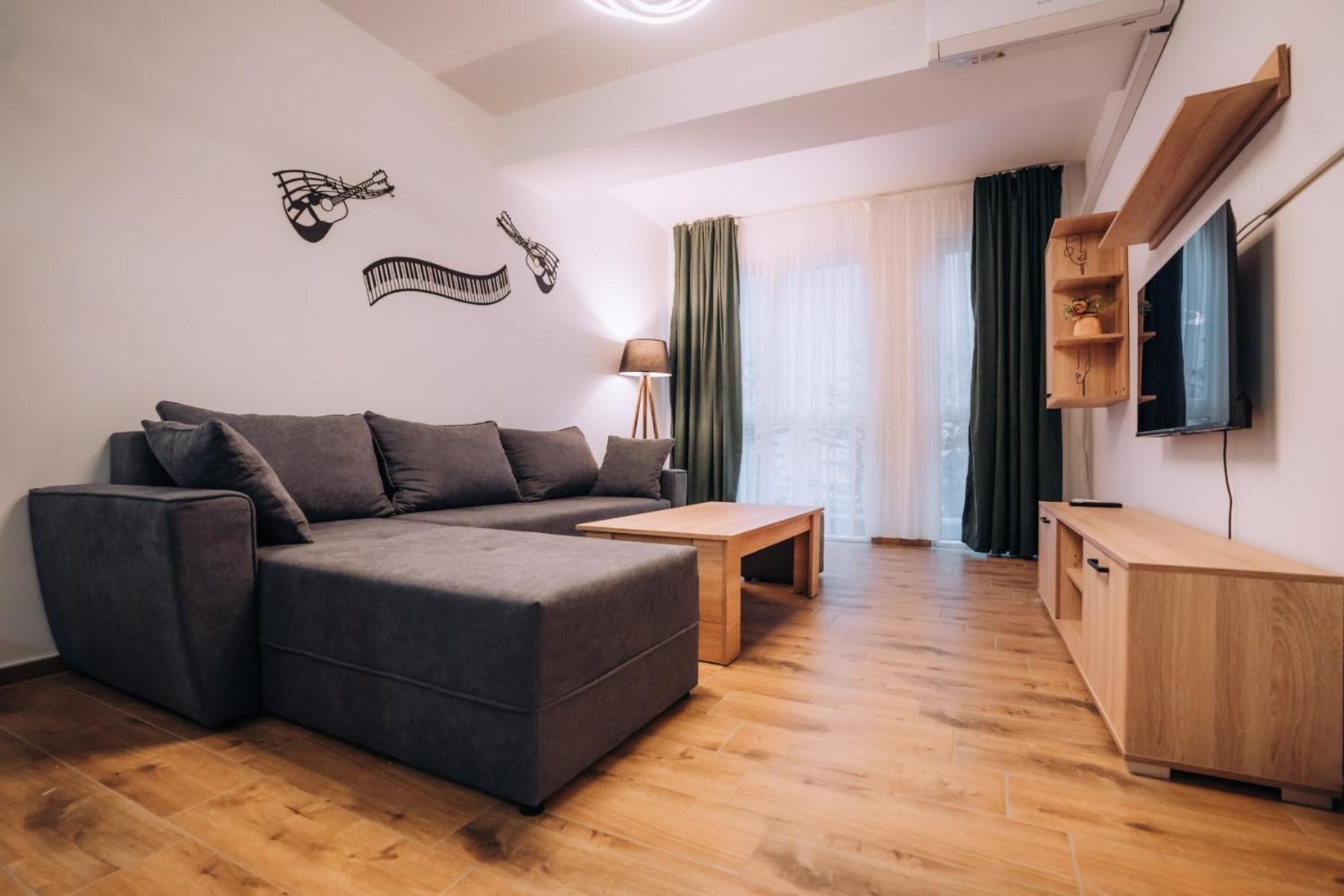 Darki Apartments 3 - Very Central Stay With Free Parking أوهغيد المظهر الخارجي الصورة